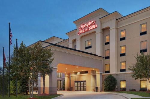 Hampton Inn & Suites Pine Bluff