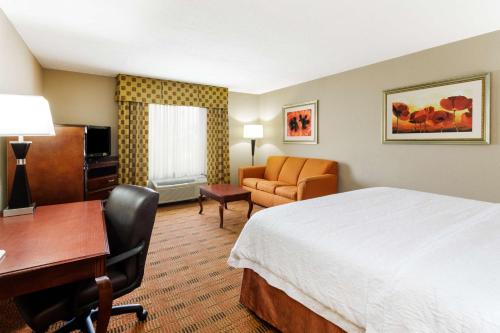 Hampton Inn Moss Point - image 10