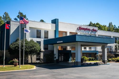 Hampton Inn Pickwick Dam-At Shiloh Falls in Counce, USA