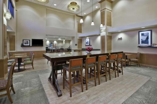 Hampton Inn & Suites Plattsburgh