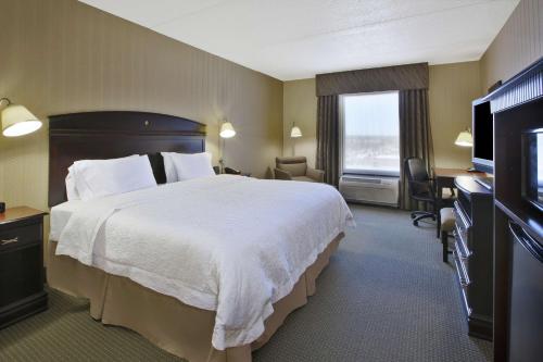 Hampton Inn By Hilton & Suites Plattsburgh