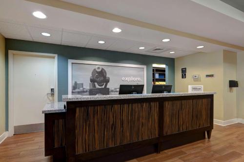 Hampton Inn & Suites Pensacola/Gulf Breeze