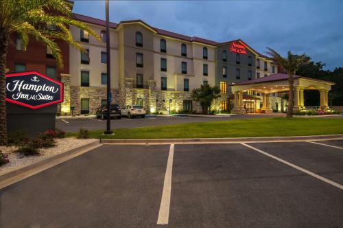 Hampton Inn & Suites Pensacola/I-10 Pine Forest Road