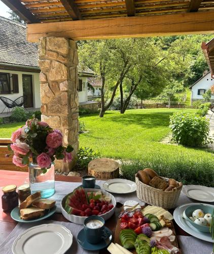 razgled, Tücsök Vendégház Óbánya (Tucsok Vendeghaz Obanya) in Óbánya