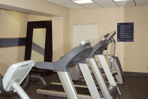 Hampton Inn Perry - image 6