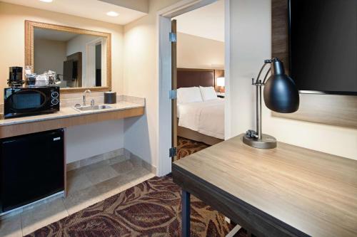 Hampton Inn By Hilton & Suites Bremerton, Wa