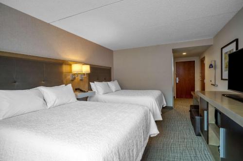 Hampton Inn Raynham-Taunton - image 14