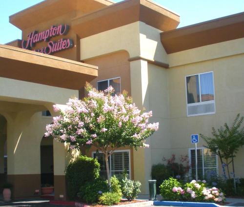 Hampton Inn & Suites Sacramento-Auburn Boulevard