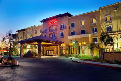 Hampton Inn By Hilton & Suites Lodi