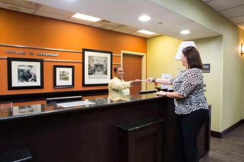 Hampton Inn & Suites Savannah - I-95 South - Gateway