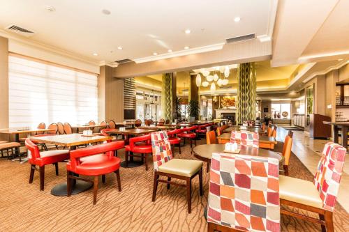 ห้องอาหาร, ฮิลตัน การ์เดน อินน์ เซนต์จอร์จ (Hilton Garden Inn St. George) in เซนต์จอร์จ (UT)