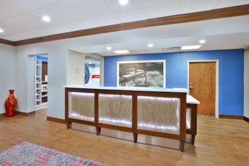 Photo - Hampton Inn & Suites Springboro