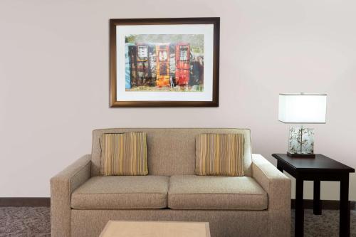 2 bedrooms, 3 beds