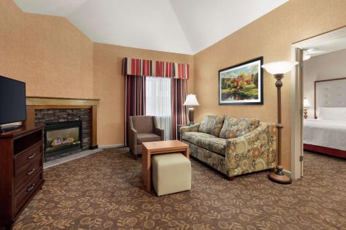 Homewood Suites Syracuse-Liverpool - image 10
