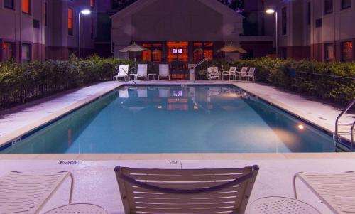 Hampton Inn By Hilton And Suites Tampa-North