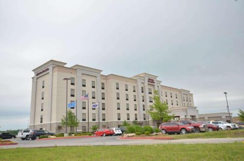 Hampton Inn and Suites Tulsa/Catoosa