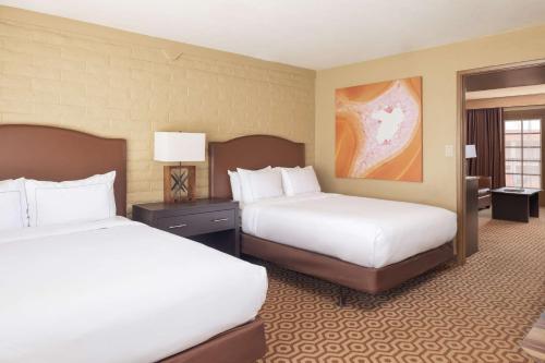 DoubleTree Suites By Hilton Tucson - Williams Center