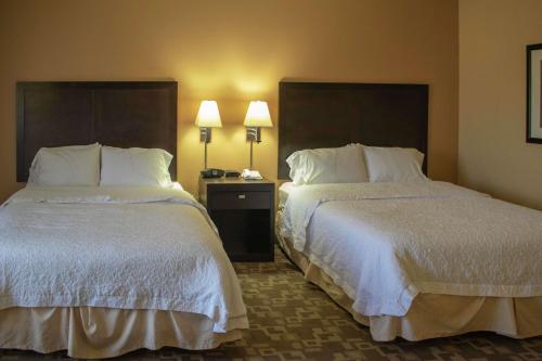 Hampton Inn & Suites-Knoxville/North I-75