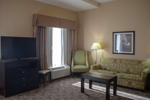 Hampton Inn & Suites-Knoxville/North I-75