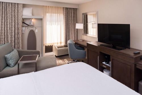 Hampton Inn Los Angeles-West Covina - image 7