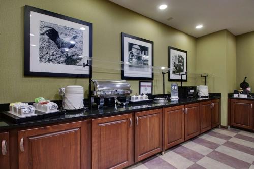 Hampton Inn Warner Robins