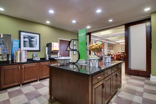 Hampton Inn Warner Robins