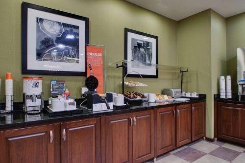 Hampton Inn Warner Robins