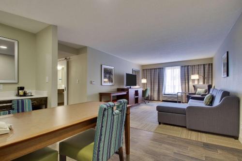 Hampton Inn Warner Robins