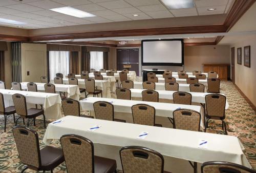 Hampton Inn By Hilton & Suites Youngstown-Canfield, Oh