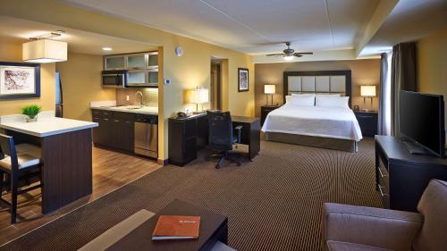 Homewood Suites By Hilton Hamilton, Ontario, Canada image 18