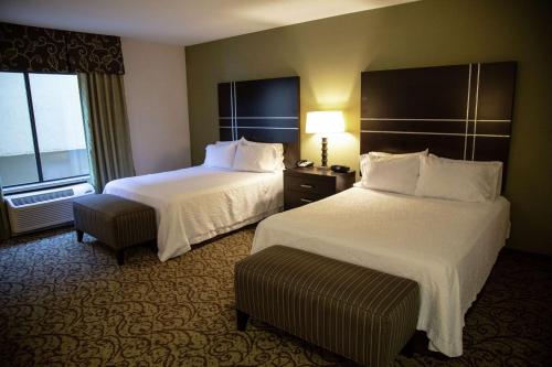 Hampton Inn & Suites Sharon