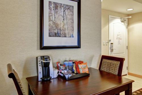 Homewood Suites By Hilton Toronto Airport Corporate Centre