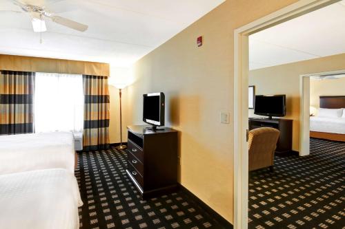 Homewood Suites By Hilton Toronto Airport Corporate Centre