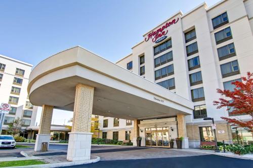 Hampton Inn by Hilton Toronto Airport Corporate Centre