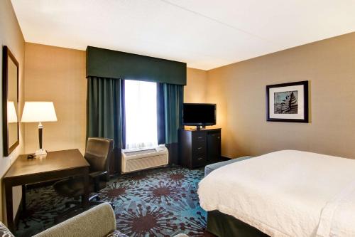 Hampton Inn by Hilton Toronto Airport Corporate Centre