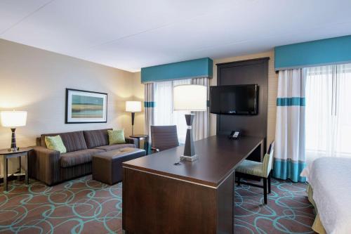 Hampton Inn By Hilton Winnipeg Airport