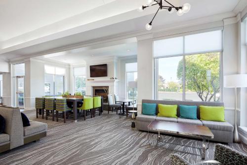 Hilton Garden Inn Allentown West - image 11