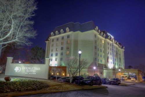 Doubletree Suites by Hilton at The Battery Atlanta