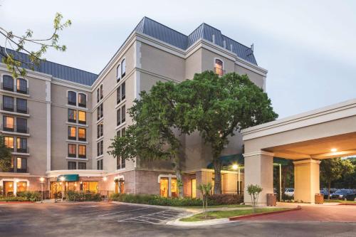 DoubleTree By Hilton Hotel Austin-University Area