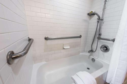 Hilton Baton Rouge Capitol Center - image 11