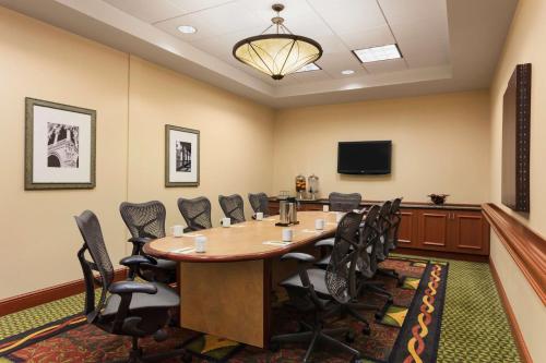 Hilton Garden Inn Bartlesville - image 11