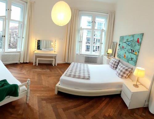 Apartment 3 large rooms with 2 separate bedbrooms close to city centre near Kudamm and KaDeWe, Berlín (foto 9)