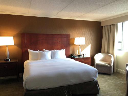 Hilton Akron Fairlawn