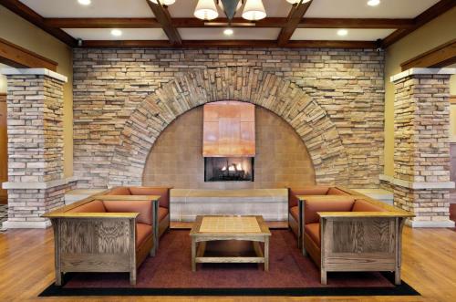 DoubleTree By Hilton Libertyville Mundelein