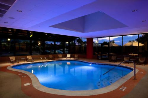 Hilton Suites Chicago/Oakbrook Terrace in Oakbrook Terrace, USA