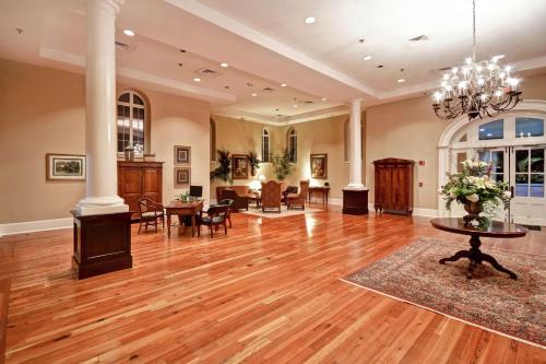 Embassy Suites Charleston - Historic District in Charleston, USA