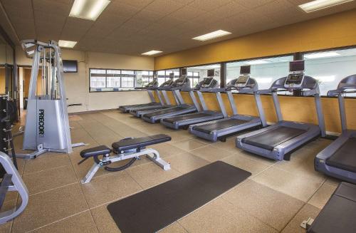DoubleTree by Hilton Chicago - Oak Brook - image 7