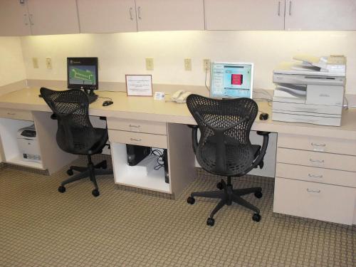 夏洛特派恩维尔希尔顿花园旅馆 夏洛特派恩维尔希尔顿花园旅馆