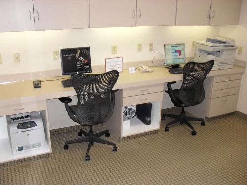 夏洛特派恩维尔希尔顿花园旅馆 夏洛特派恩维尔希尔顿花园旅馆