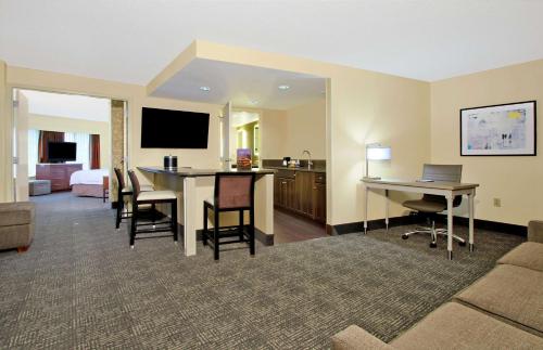 Hampton Inn By Hilton & Suites Columbus-Downtown